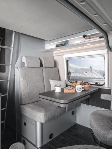 3300_R48_600-MQH_IN_7681