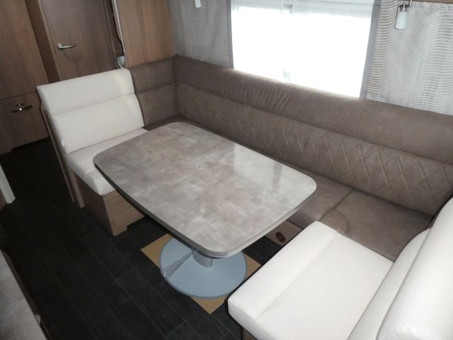 prop_12469_7