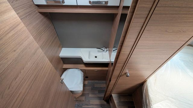 prop_19060_11 prop_19060_11