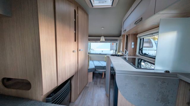 prop_19125_6 prop_19125_6