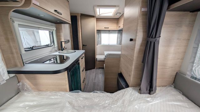 prop_19879_6 prop_19879_6