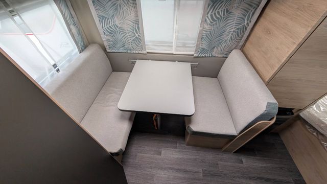 prop_19879_7 prop_19879_7