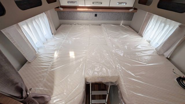 prop_20043_8 prop_20043_8