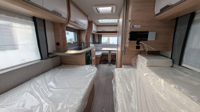 prop_20044_5 prop_20044_5