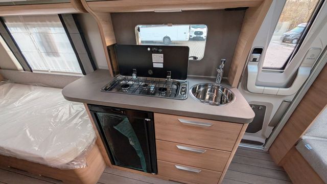 prop_20044_8 prop_20044_8