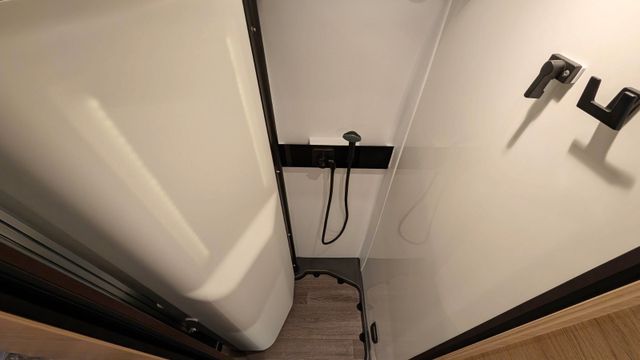 prop_20337_13 prop_20337_13