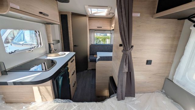 prop_22863_6