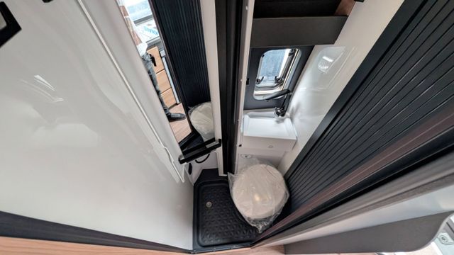 prop_23180_9